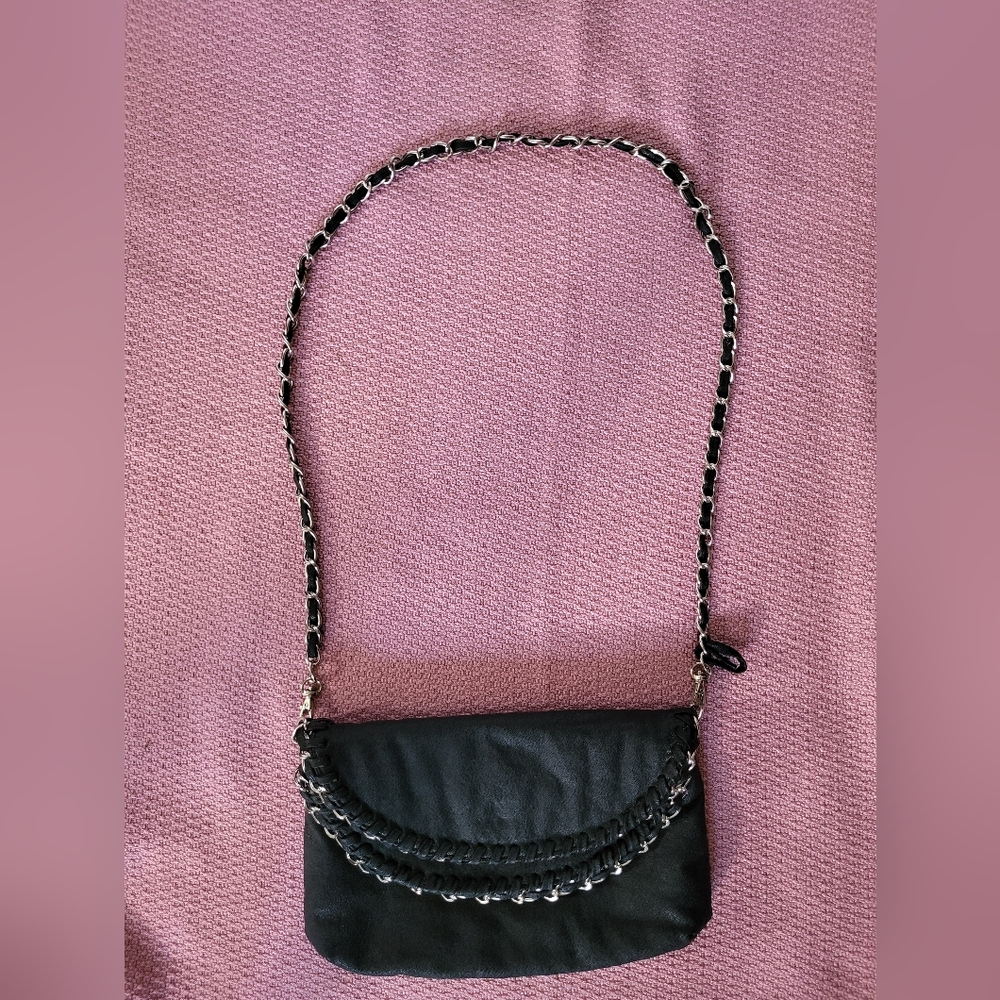 Squared By Sondra Roberts Leather Crossbody Women's Bag